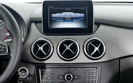 Mercedes-Benz B-Класс, 2015 год, 1 220 000 рублей, 16 фотография