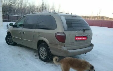 Chrysler Town & Country IV, 2002 год, 400 000 рублей, 5 фотография