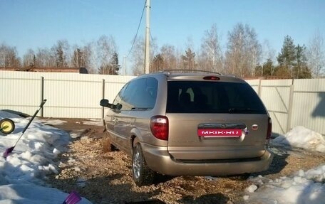 Chrysler Town & Country IV, 2002 год, 400 000 рублей, 4 фотография