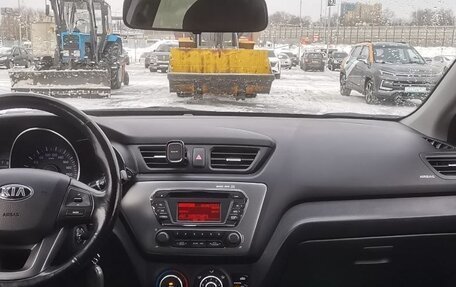 KIA Rio III рестайлинг, 2014 год, 800 000 рублей, 4 фотография