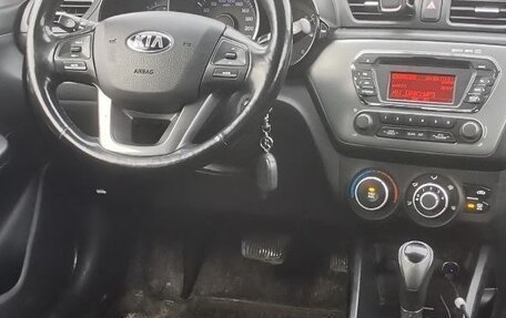 KIA Rio III рестайлинг, 2014 год, 800 000 рублей, 11 фотография