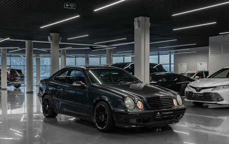 Mercedes-Benz CLK-Класс, 2001 год, 520 000 рублей, 2 фотография