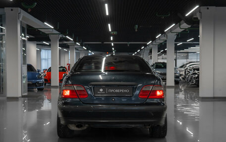 Mercedes-Benz CLK-Класс, 2001 год, 520 000 рублей, 6 фотография