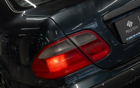 Mercedes-Benz CLK-Класс, 2001 год, 520 000 рублей, 22 фотография