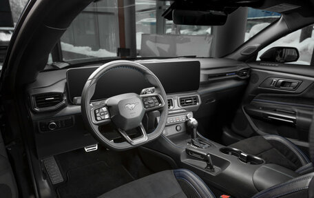 Ford Mustang, 2025 год, 17 990 000 рублей, 9 фотография