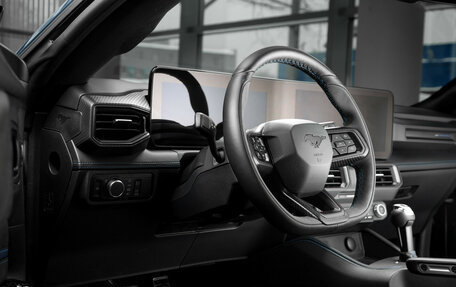 Ford Mustang, 2025 год, 17 990 000 рублей, 10 фотография