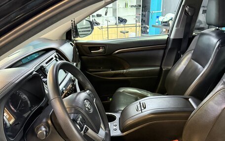 Toyota Highlander III, 2014 год, 2 950 000 рублей, 17 фотография