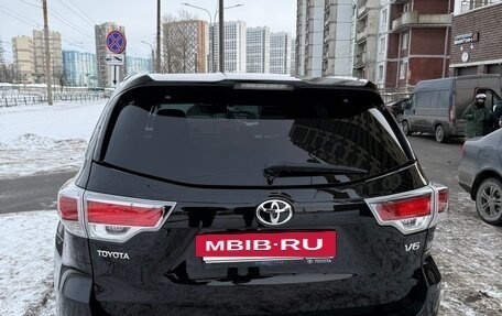 Toyota Highlander III, 2014 год, 2 950 000 рублей, 14 фотография