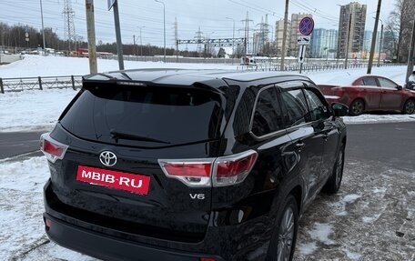 Toyota Highlander III, 2014 год, 2 950 000 рублей, 12 фотография