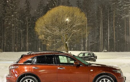 Infiniti FX I, 2007 год, 775 000 рублей, 11 фотография