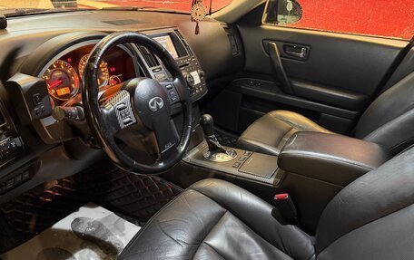 Infiniti FX I, 2007 год, 775 000 рублей, 25 фотография