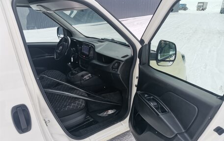 Fiat Doblo II рестайлинг, 2018 год, 1 180 000 рублей, 7 фотография