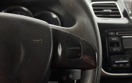 Renault Logan II, 2015 год, 815 000 рублей, 25 фотография