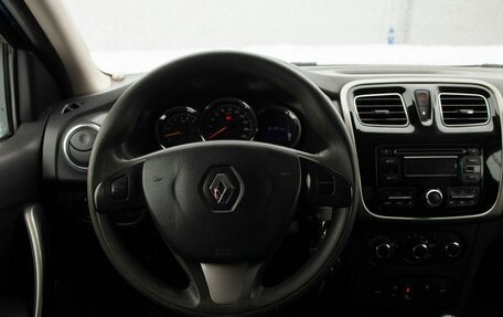 Renault Logan II, 2015 год, 815 000 рублей, 21 фотография