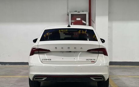 Skoda Octavia IV, 2022 год, 1 851 000 рублей, 6 фотография