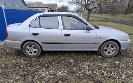 Hyundai Accent II, 2004 год, 480 000 рублей, 2 фотография