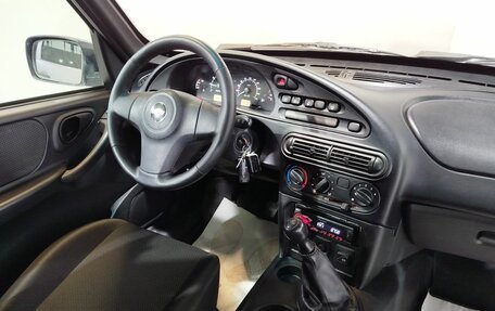 Chevrolet Niva I рестайлинг, 2018 год, 750 000 рублей, 13 фотография