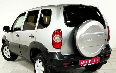 Chevrolet Niva I рестайлинг, 2018 год, 750 000 рублей, 7 фотография