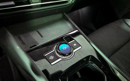 Volkswagen Tiguan, 2025 год, 4 950 000 рублей, 15 фотография