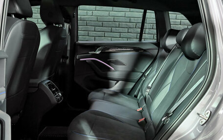 Volkswagen Tiguan, 2025 год, 4 950 000 рублей, 22 фотография