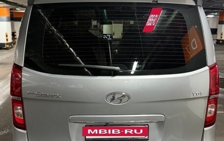 Hyundai Grand Starex Grand Starex I рестайлинг 2, 2020 год, 4 300 000 рублей, 5 фотография