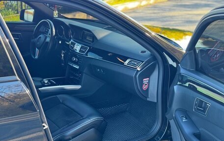 Mercedes-Benz E-Класс, 2014 год, 2 899 999 рублей, 16 фотография