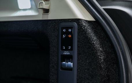 Land Rover Range Rover IV рестайлинг, 2025 год, 23 900 000 рублей, 10 фотография