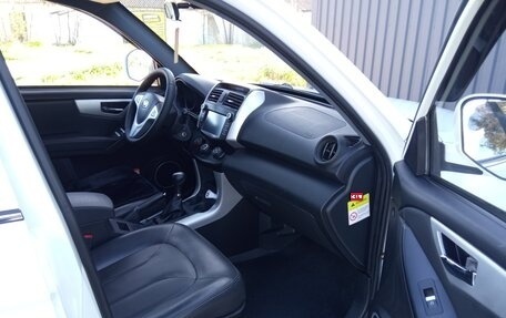 Lifan X60 I рестайлинг, 2016 год, 885 000 рублей, 14 фотография