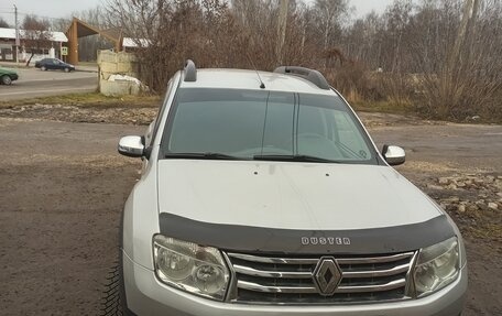 Renault Duster I рестайлинг, 2012 год, 700 000 рублей, 2 фотография
