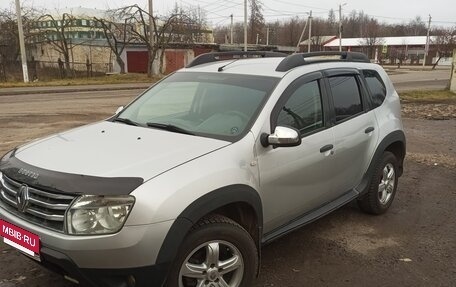 Renault Duster I рестайлинг, 2012 год, 700 000 рублей, 3 фотография
