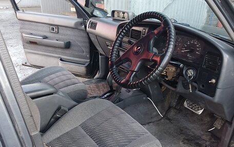 Toyota Hilux Surf III рестайлинг, 1991 год, 500 000 рублей, 9 фотография