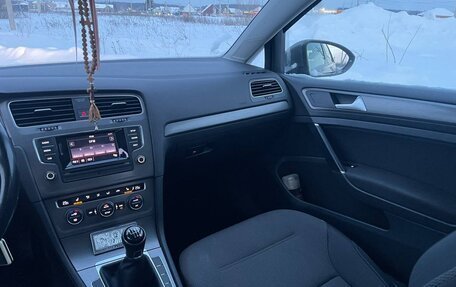 Volkswagen Golf VII, 2013 год, 900 000 рублей, 11 фотография