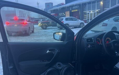 Volkswagen Polo VI (EU Market), 2013 год, 800 000 рублей, 7 фотография