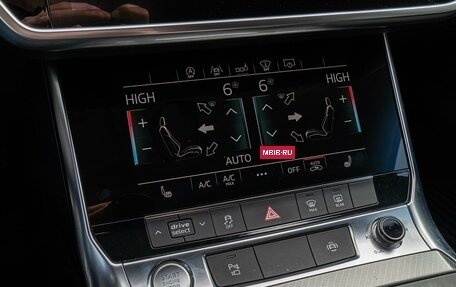 Audi A6, 2018 год, 3 940 000 рублей, 14 фотография