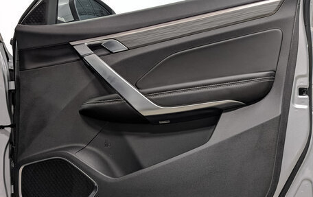 Geely Atlas, 2023 год, 2 015 000 рублей, 24 фотография