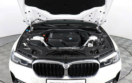 BMW 5 серия, 2021 год, 4 947 000 рублей, 9 фотография