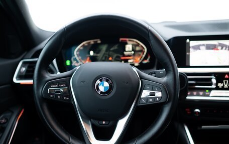 BMW 3 серия, 2021 год, 3 900 000 рублей, 24 фотография