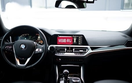 BMW 3 серия, 2021 год, 3 900 000 рублей, 22 фотография