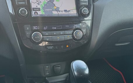 Nissan Qashqai, 2014 год, 999 999 рублей, 32 фотография