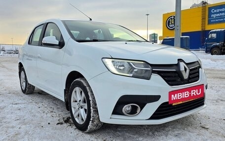 Renault Logan II, 2019 год, 1 100 000 рублей, 3 фотография