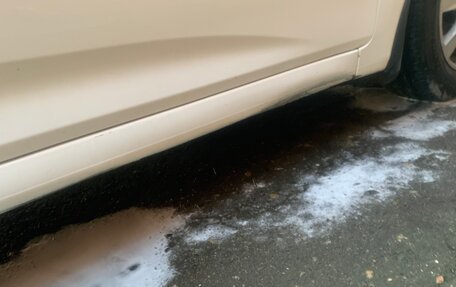 Hyundai Solaris II рестайлинг, 2015 год, 900 000 рублей, 3 фотография