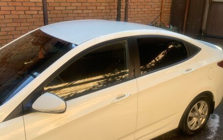 Hyundai Solaris II рестайлинг, 2015 год, 900 000 рублей, 6 фотография