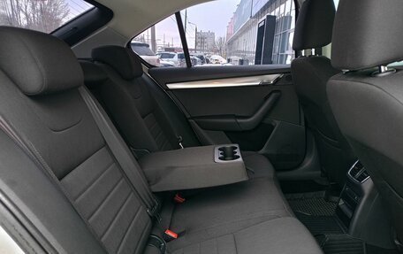 Skoda Octavia, 2017 год, 1 690 000 рублей, 7 фотография