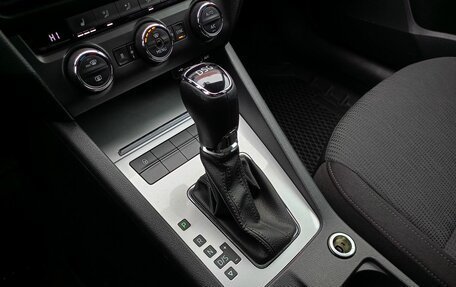 Skoda Octavia, 2017 год, 1 690 000 рублей, 14 фотография