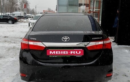 Toyota Corolla, 2015 год, 1 190 000 рублей, 6 фотография