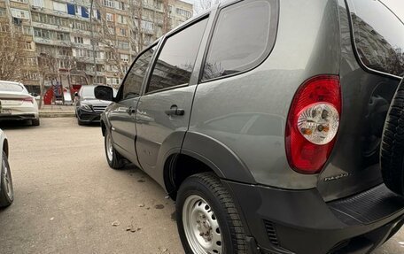 Chevrolet Niva I рестайлинг, 2012 год, 420 000 рублей, 3 фотография