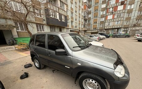 Chevrolet Niva I рестайлинг, 2012 год, 420 000 рублей, 6 фотография