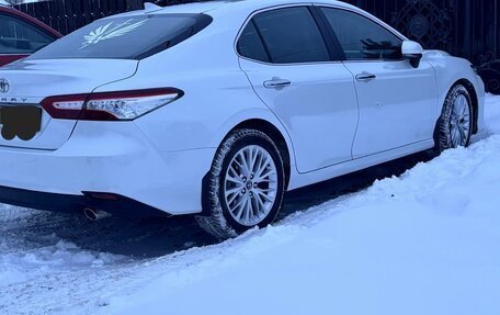 Toyota Camry, 2019 год, 3 500 000 рублей, 5 фотография