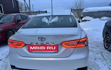 Toyota Camry, 2019 год, 3 500 000 рублей, 6 фотография