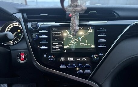 Toyota Camry, 2019 год, 3 500 000 рублей, 19 фотография